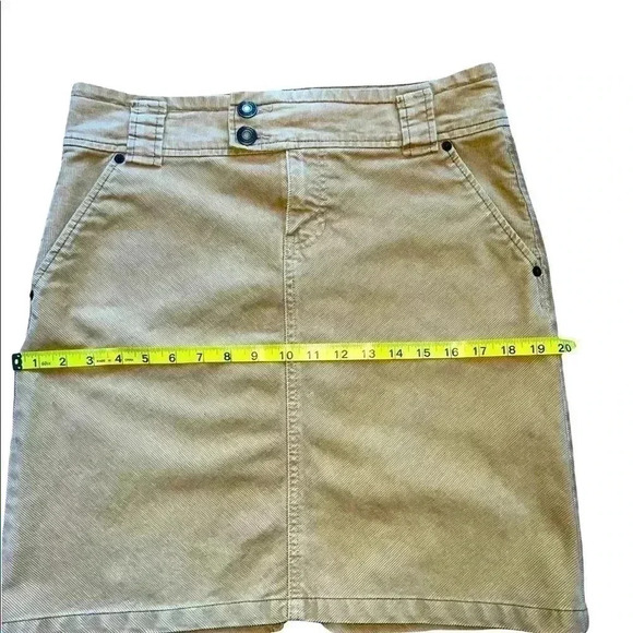 Women’s Gap Stretch Corduroy Mini Skirt Tan size 6 - Picture 7 of 10